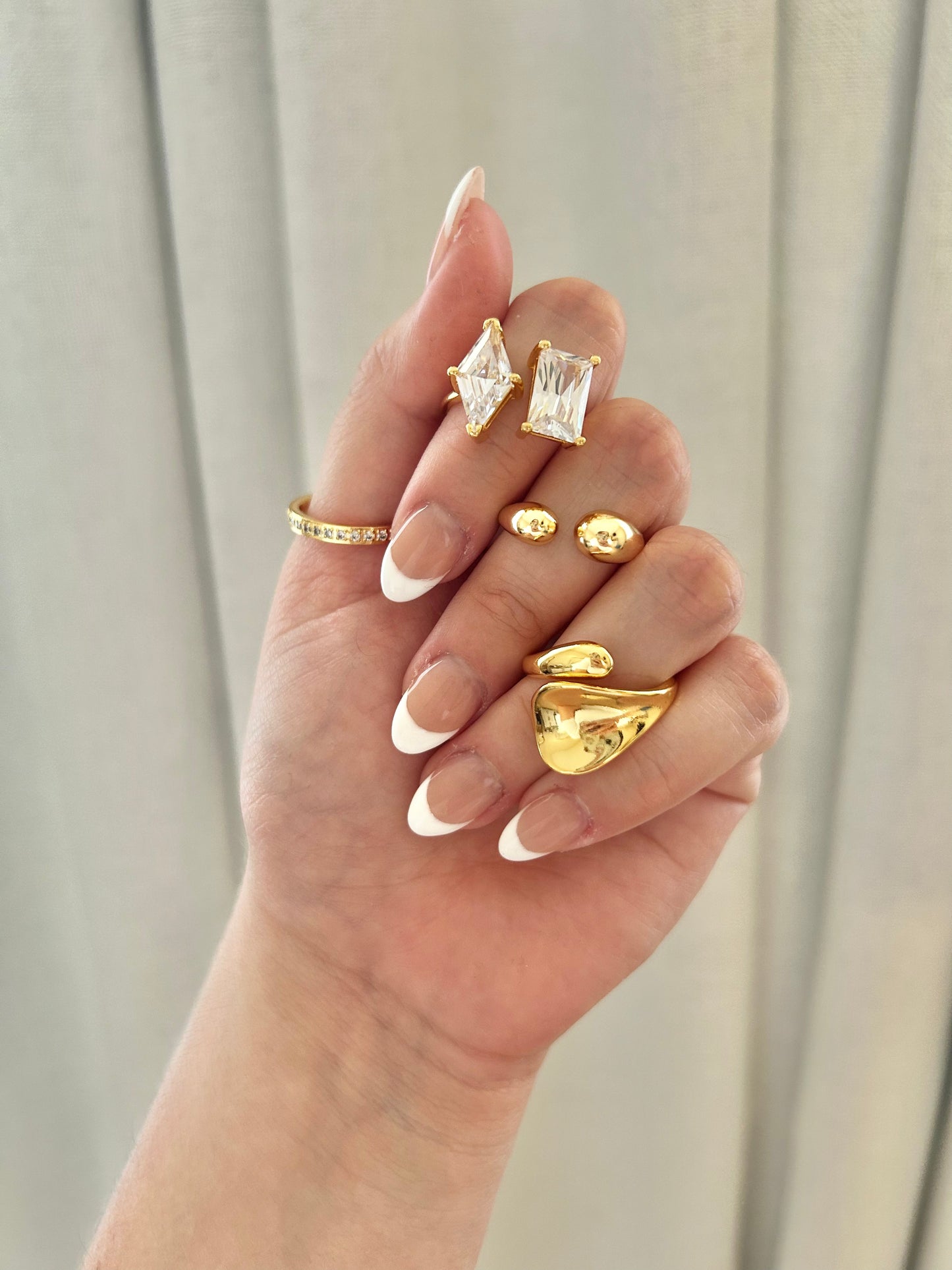 Bella Ring