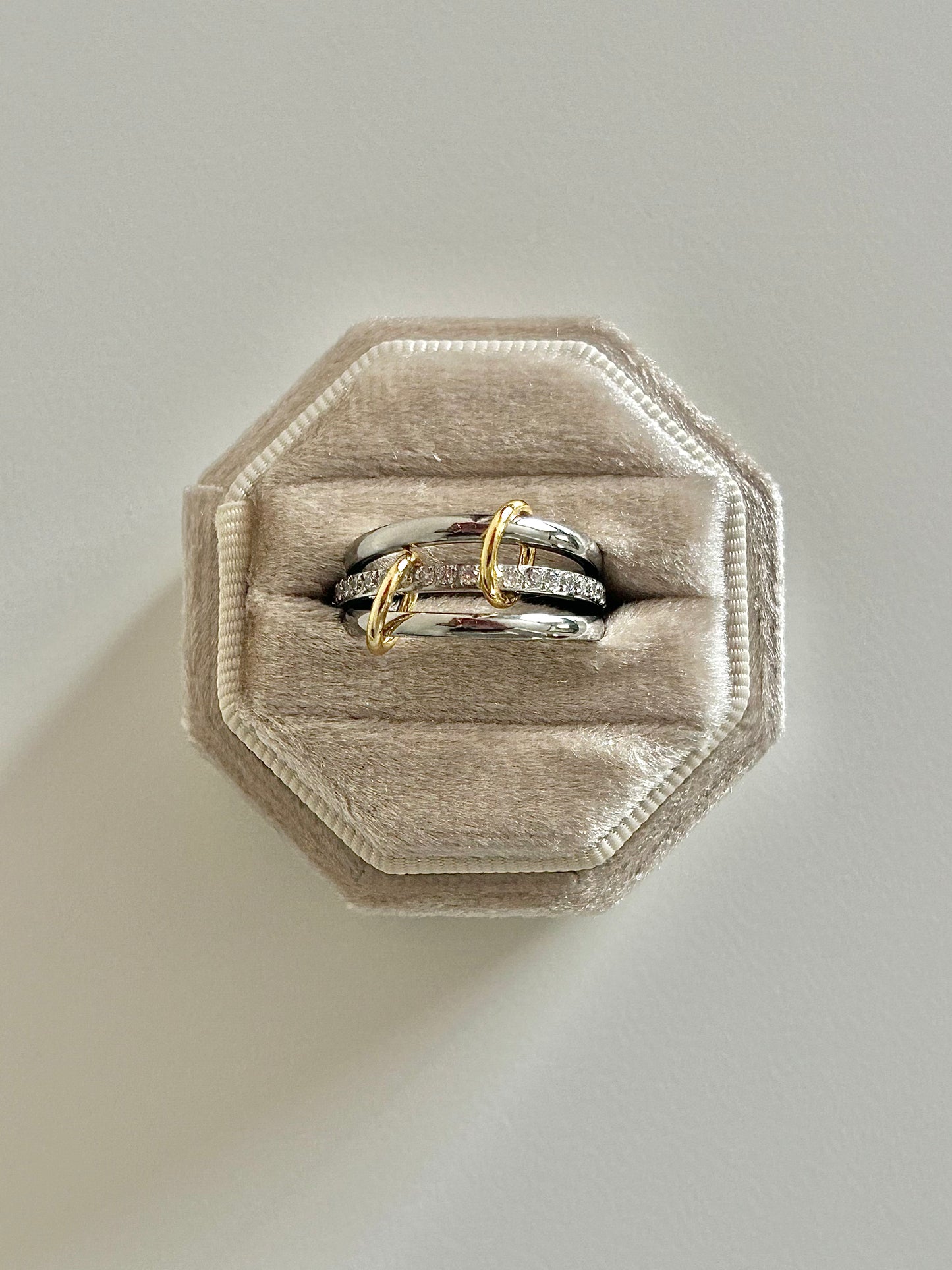 Julietta Ring Stack