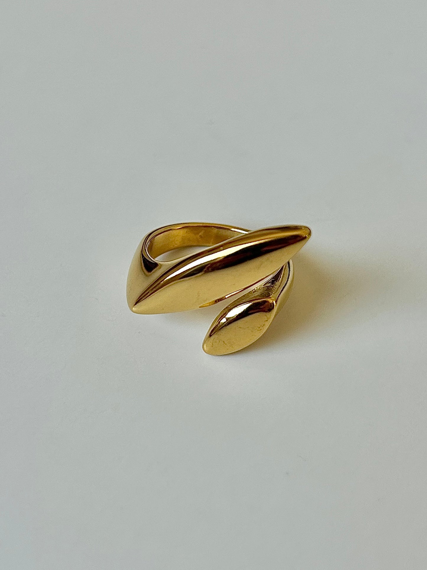 Engravable Nadia Ring