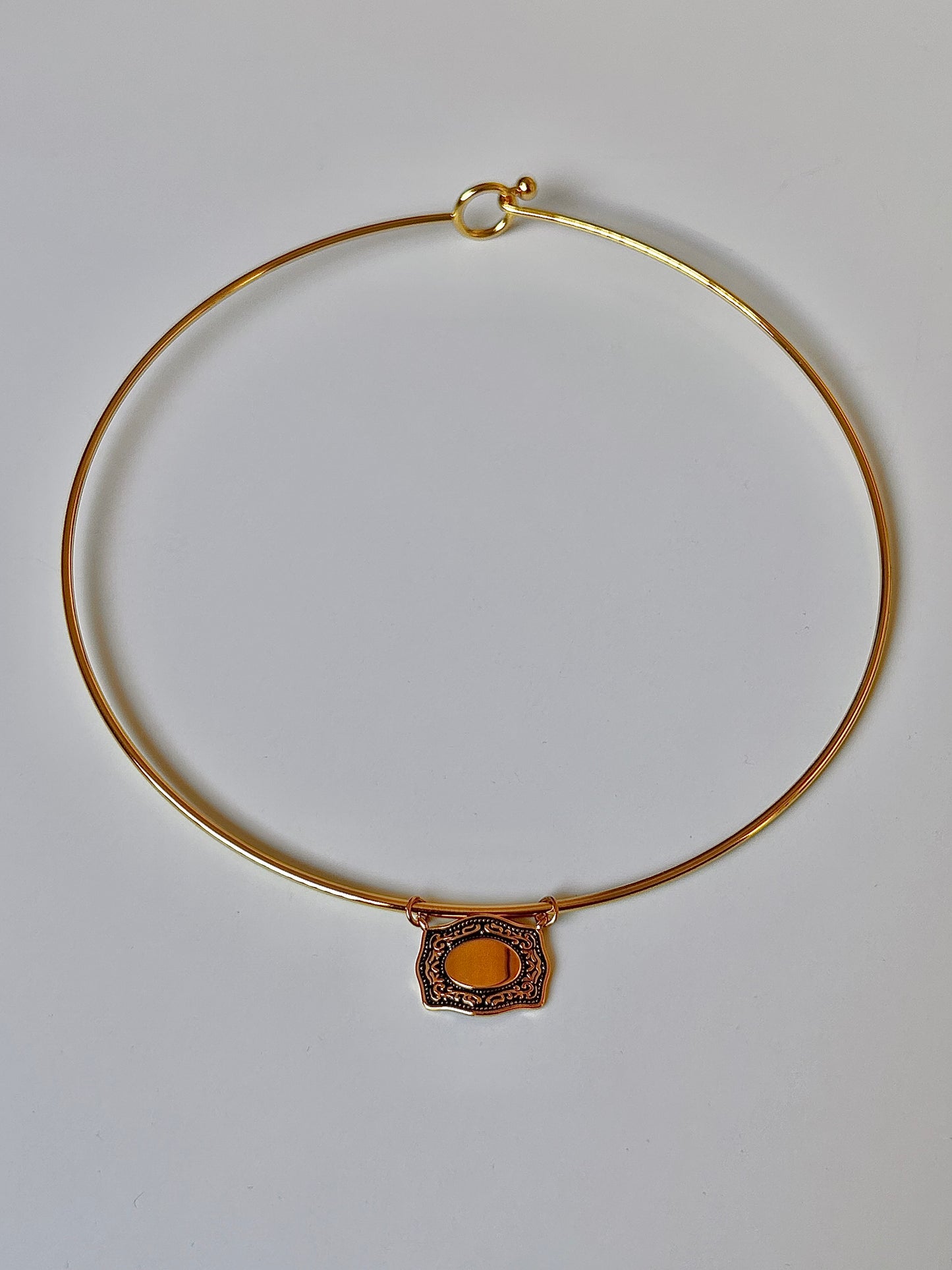 Engravable Buckle Collar Necklace